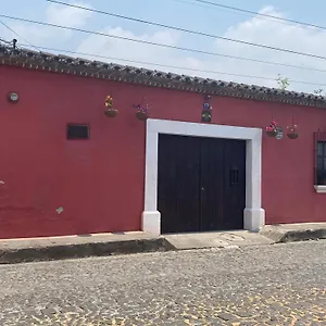 3* 招待所 Casa De Leon